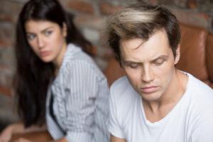 旦那に冷めた…夫への愛情が冷めたけど離婚するか悩んだ時の考え方