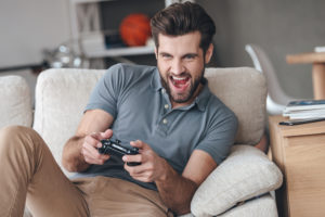 旦那がゲームばかりでつまらない時にゲームを控えてかまってもらう方法