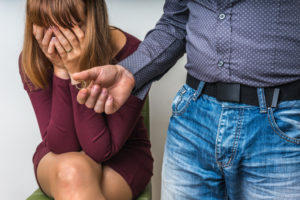 両親との同居問題で夫に離婚を切り出された時の対処法