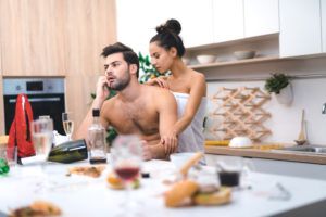 セックスレスハラスメントを夫に受けてる女性へ。今日も拒まれて辛いと悩まないで